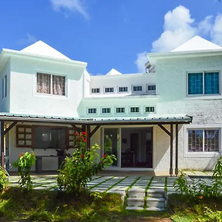 Charming Villa Near Mahebourg With A Private Pool